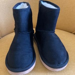 Old Navy Uggs-like Sherpa-Lined Ankle Boots for Toddler Size 6